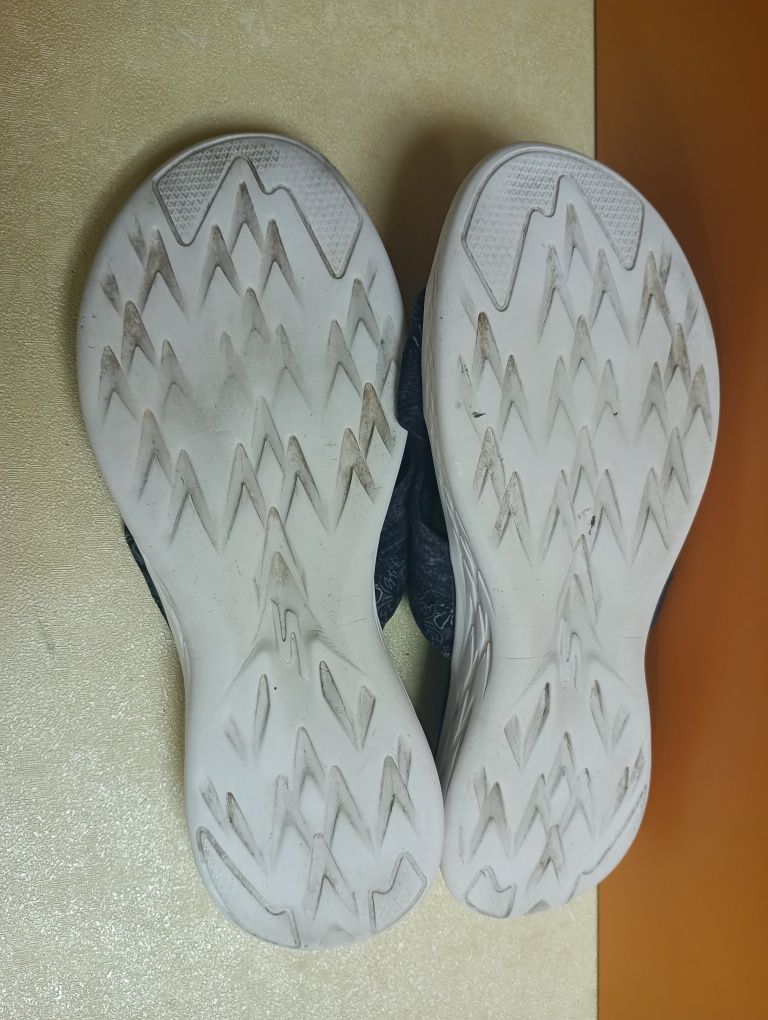 Skechers Monarch N 41 чехли - 25 лв
