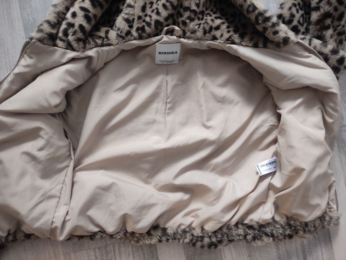 Bershka,ХS размер ,есенно яке