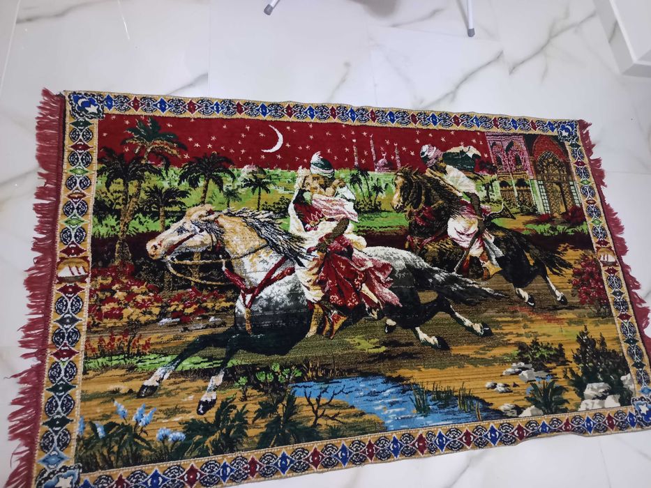 Carpeta originala Răpirea din Serai