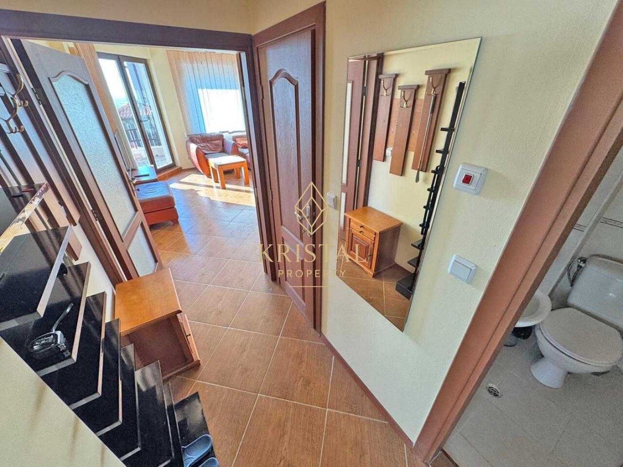Продава се Тристаен апартамент в с. Кошарица, Област Бургас - 90 кв.м за 1044 €/кв.м - Снимка #10