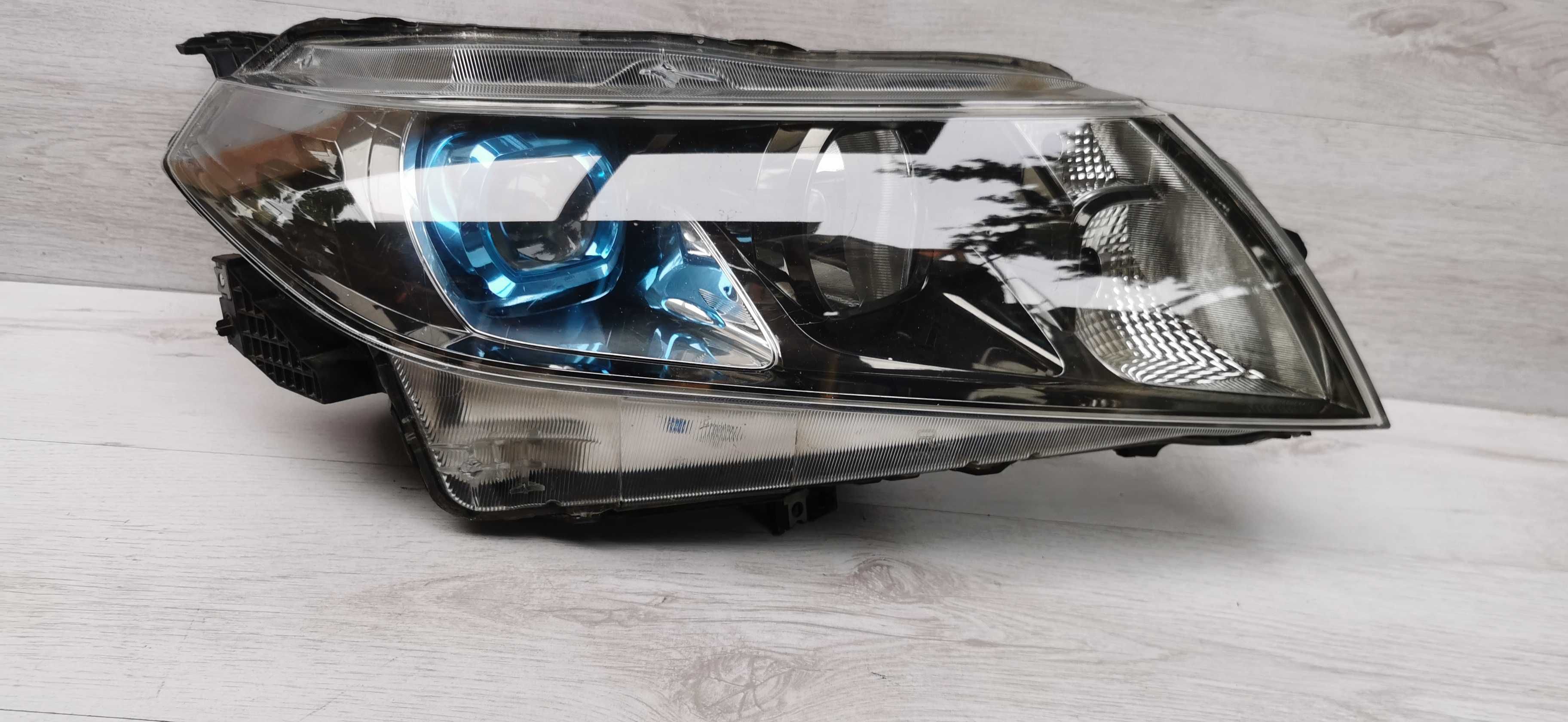 Десен фар за Suzuki Vitara LED / Сузуки Витара ЛЕД