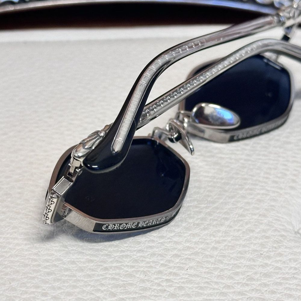 Chrome Hearts слънчеви очила