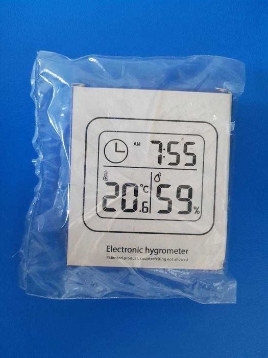 Ceas  digital + umiditate, + termometru, higrometru. Nou ambalat!