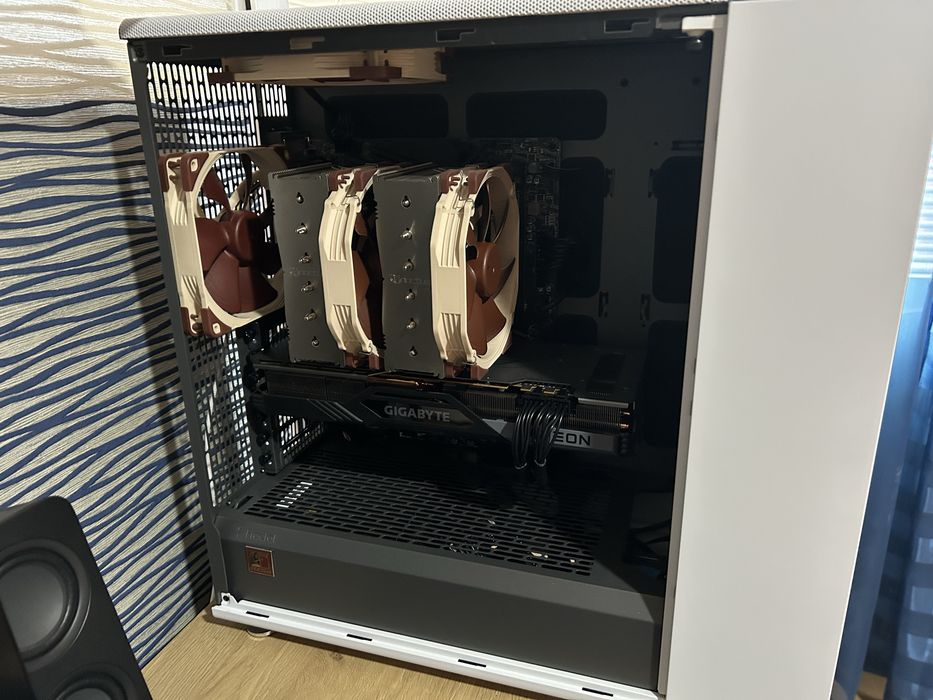 Gaming PC Компютър за игри или работа