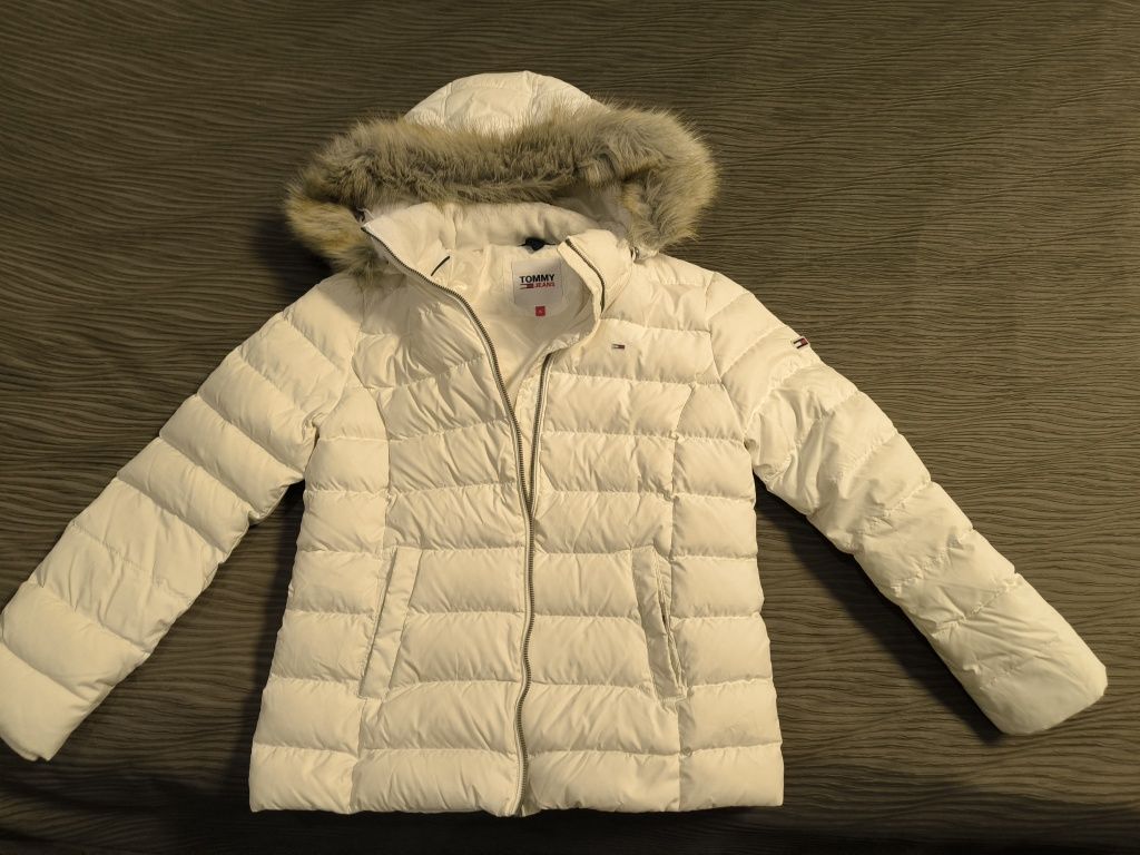 Дамско яке TOMMY JEANS