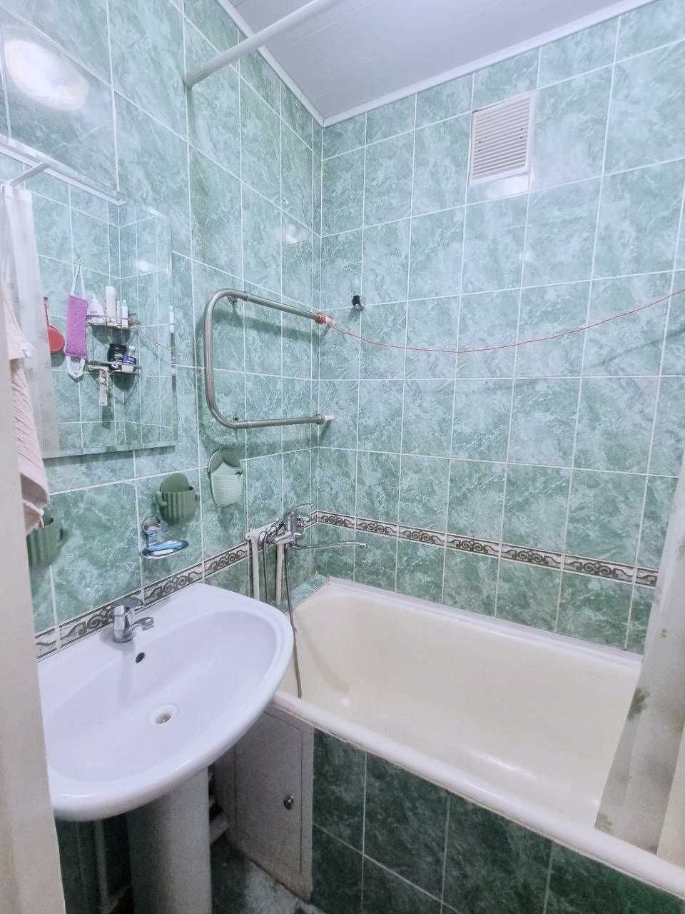 Сдам 1в2 комн квартиру. Башлык