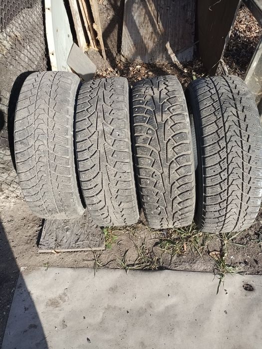 Зимние шины бу 185/65 R15