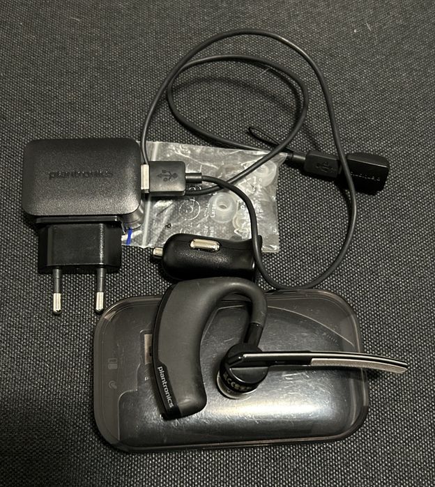 Plantronics Voyager Legend Casti bluetooth plus accesorii