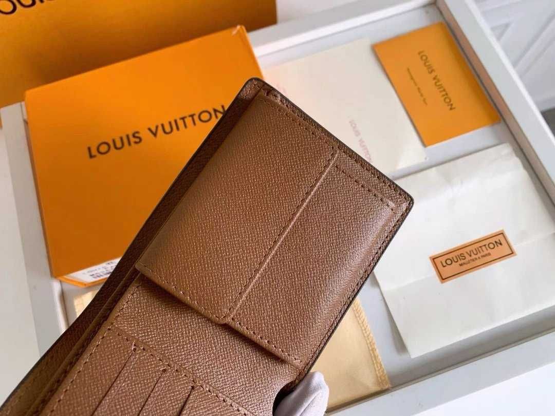 Portofel Louis Vuitton Barbati | Toate accesoriile incluse