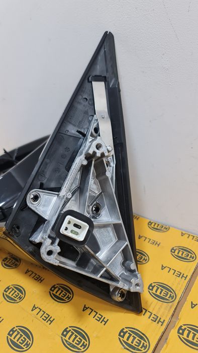 Brat oglinda BMW X3 G01 IX3 G08 facelift lci camera triunghi