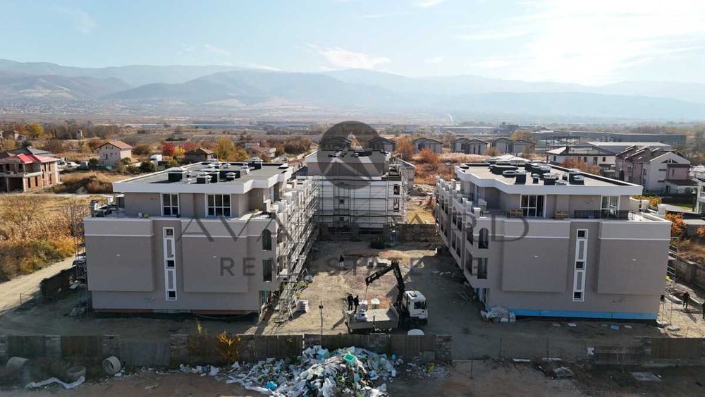 Продава се Тристаен апартамент в Пловдив, Беломорски - 121 кв.м за 953 €/кв.м - Снимка #15