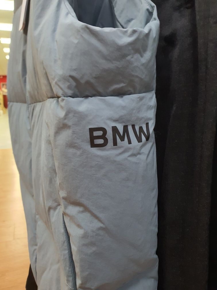 BMW vesta barbateasca din puf , marimi S,M,L,XL,XXL