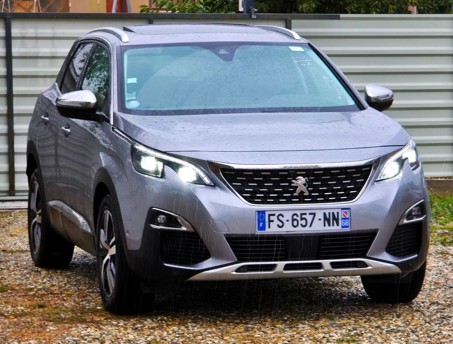 Peugeot 3008 *Full Led*Allure Pack*Distronic*Plafon/Trapa electrica*Camrea 3D*Euro6