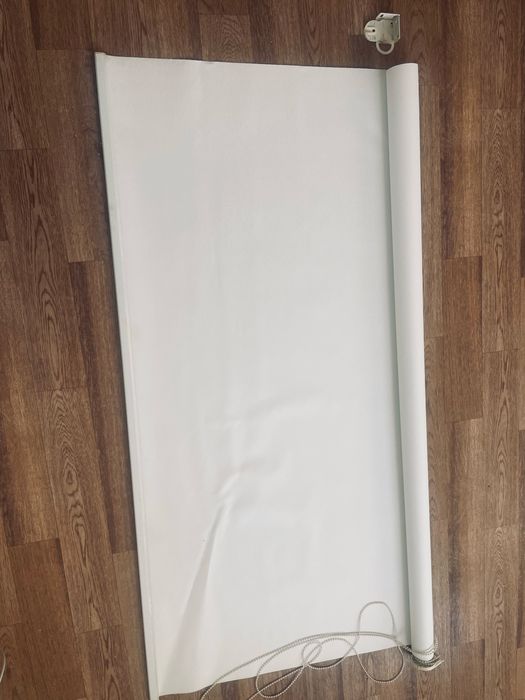 Продам ролл шторы 1 метр, 40см