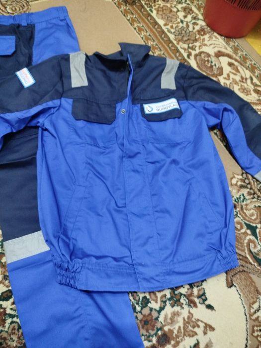 Продам спецодежду летнюю