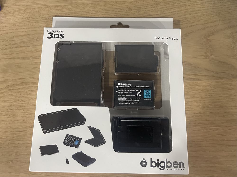 Nintendo 3ds modat 32gb + baterie rezerva