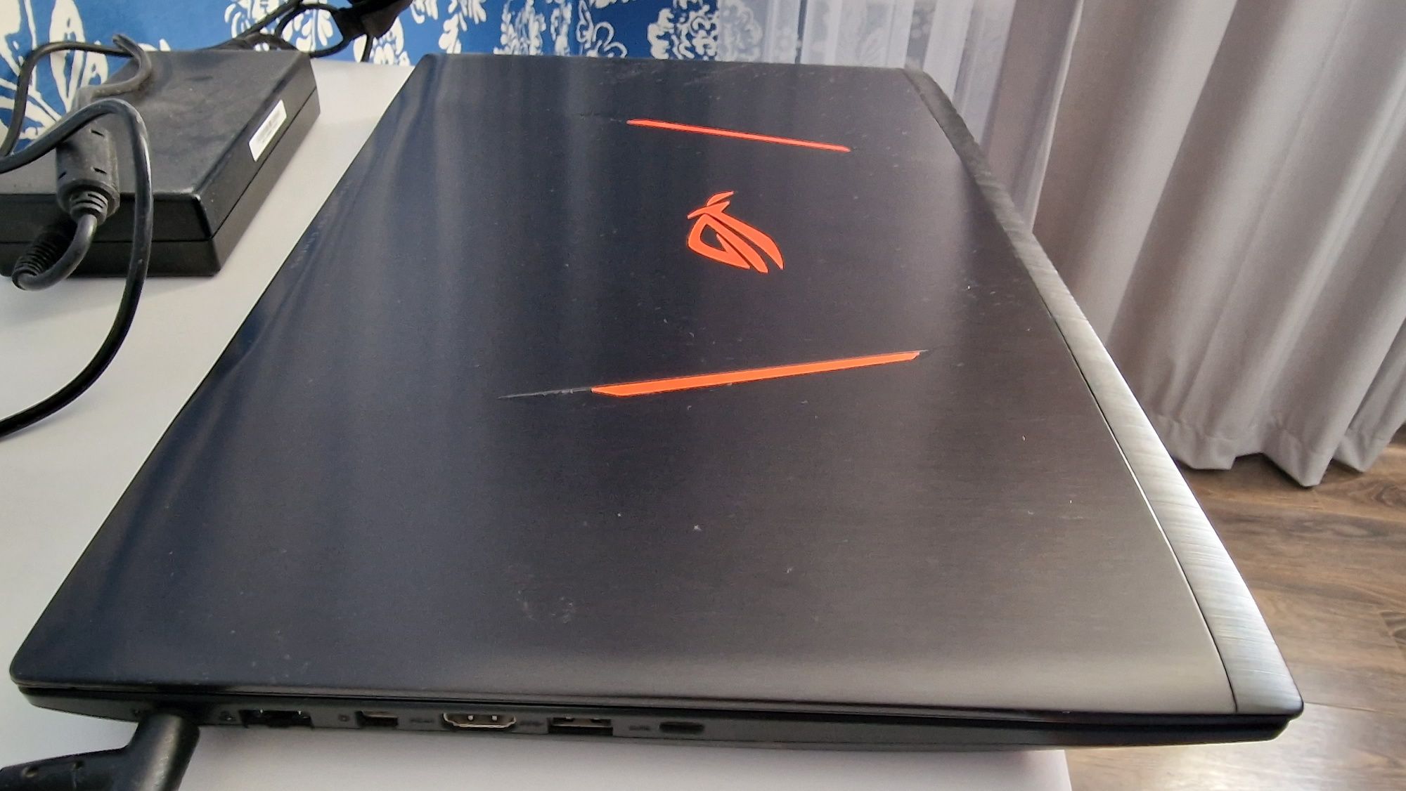 Игровой Asus ROG Strix