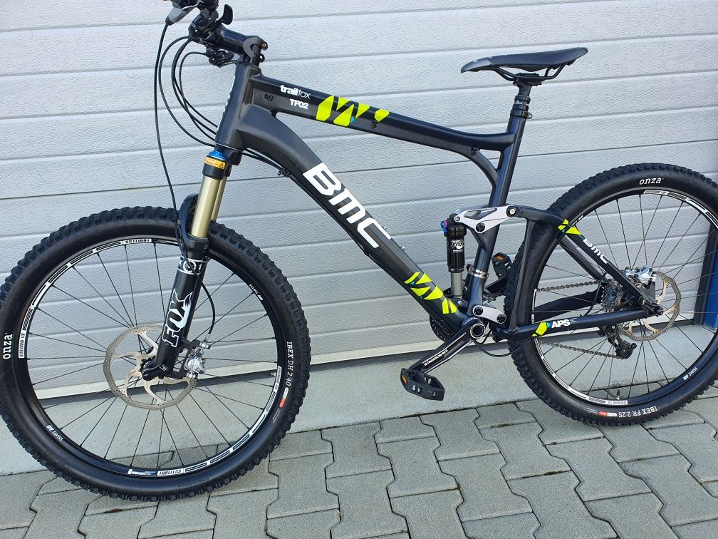 Bicicletă/mountain bike BMC TrailFox TF02/ Premium carbon si aluminiu