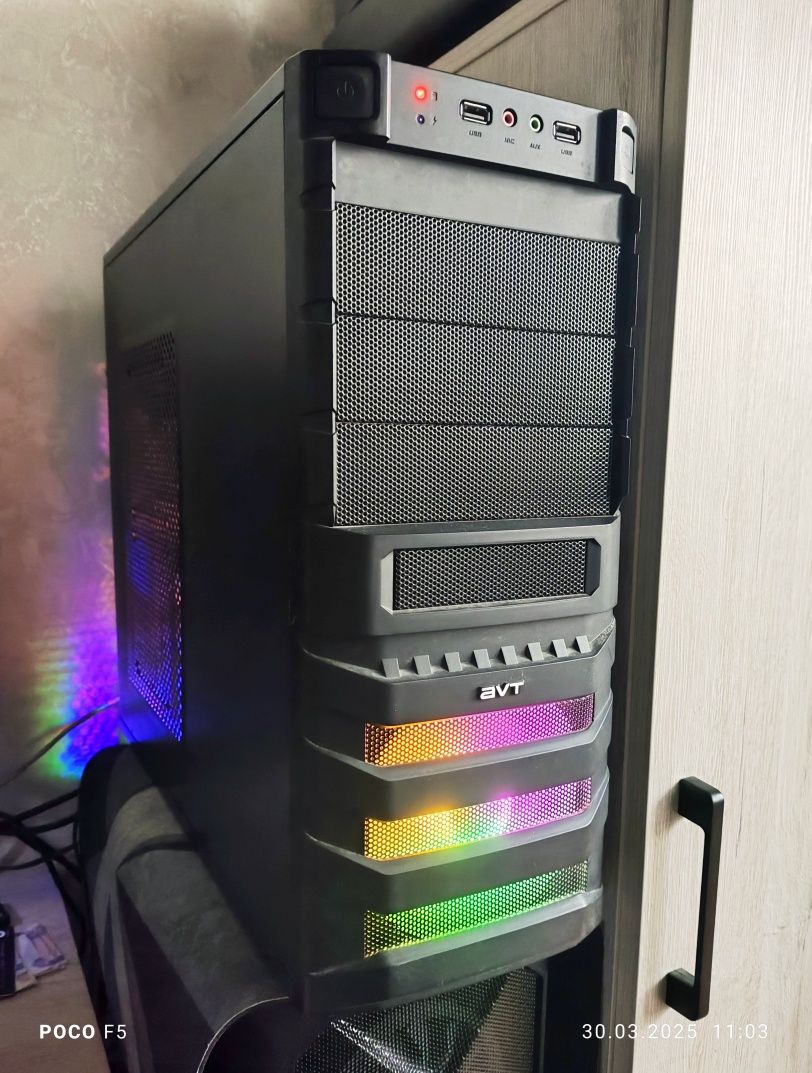 Шустрый игровой компьютер (кейс) DDR4