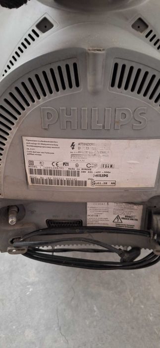 Телевизор PHILIPS