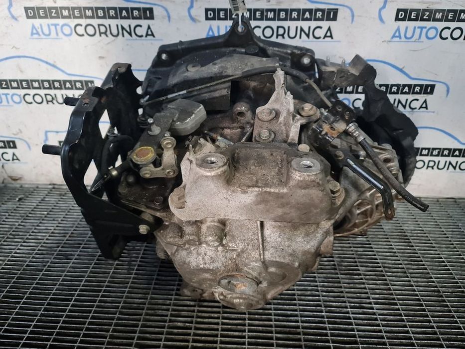 Cutie de viteze Jaguar E - PACE 2.0 Diesel 2017 - 2020 150CP Manuala 6 Trepte 204DTD ...