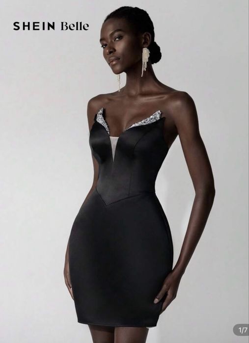 Черна рокля с пайети