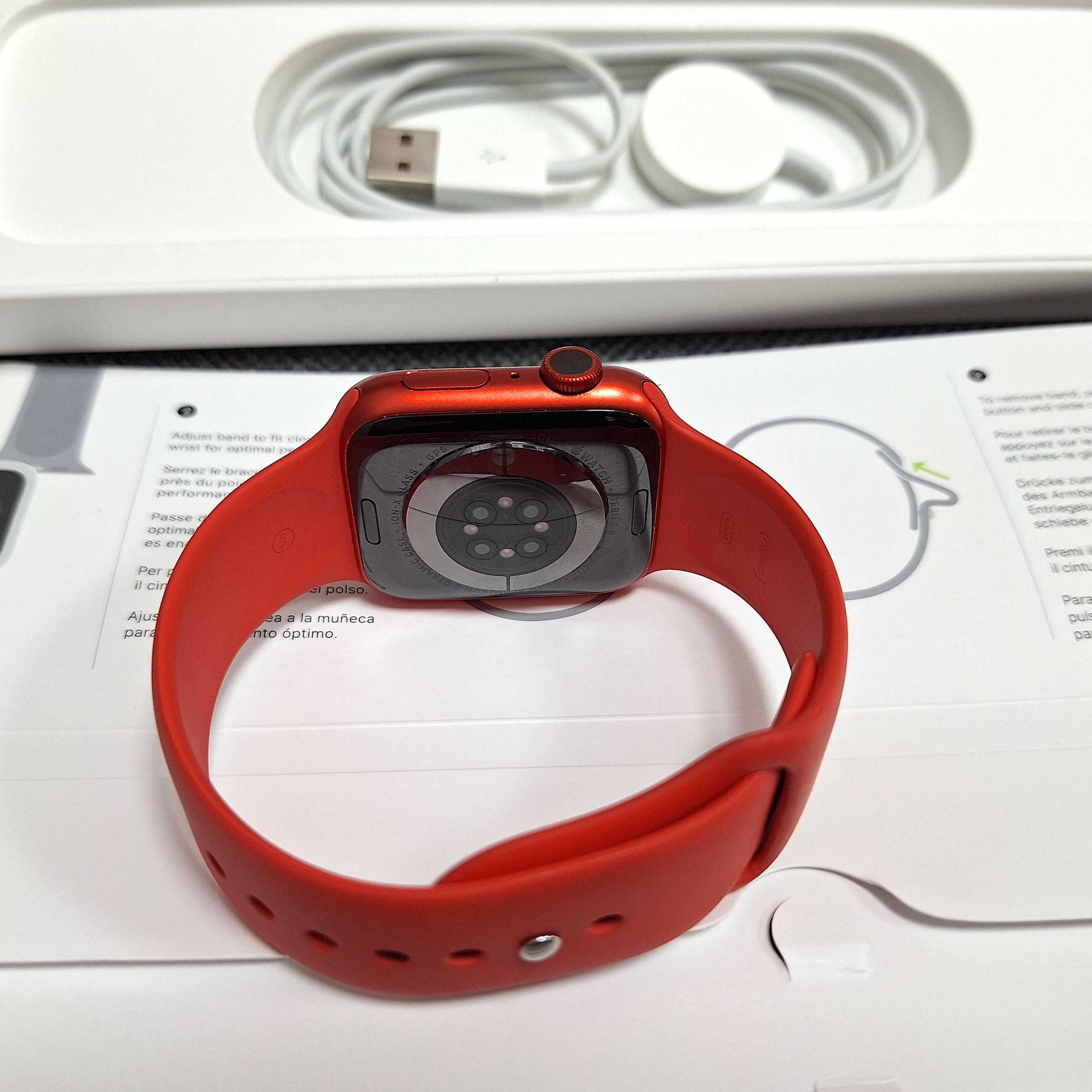 с iCloud!!! Apple Watch Series 6 GPS 44mm RED Aluminium Case