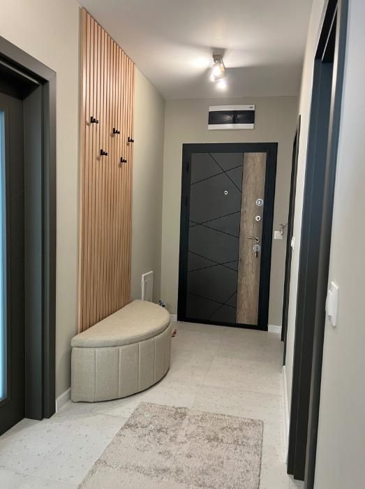 Дава се под наем Тристаен апартамент в Пловдив, Остромила - 96 кв.м за 867 € - Снимка #10