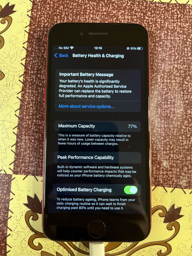 iPhone SE 2020 64GB на iOS 16.5.1