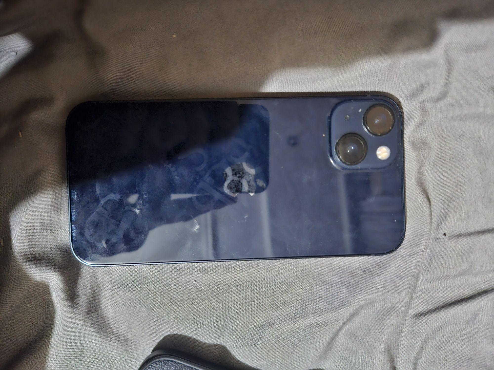 IPhone 13  в отличном состоянии