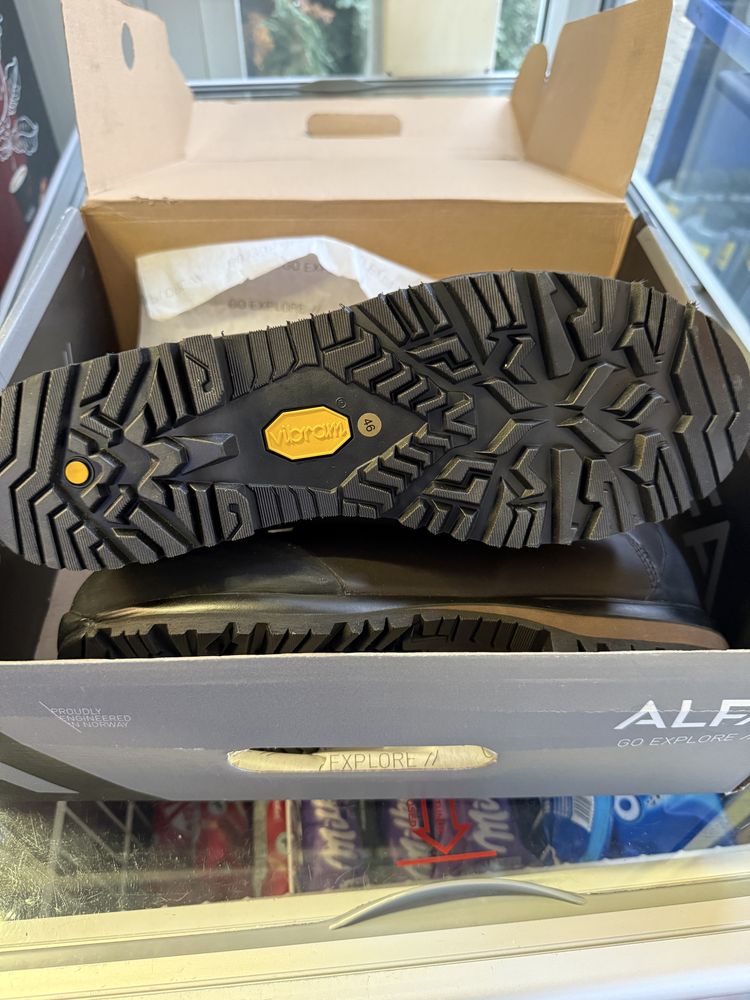 Bocanci Alfa walkking  advance GTX…noi…