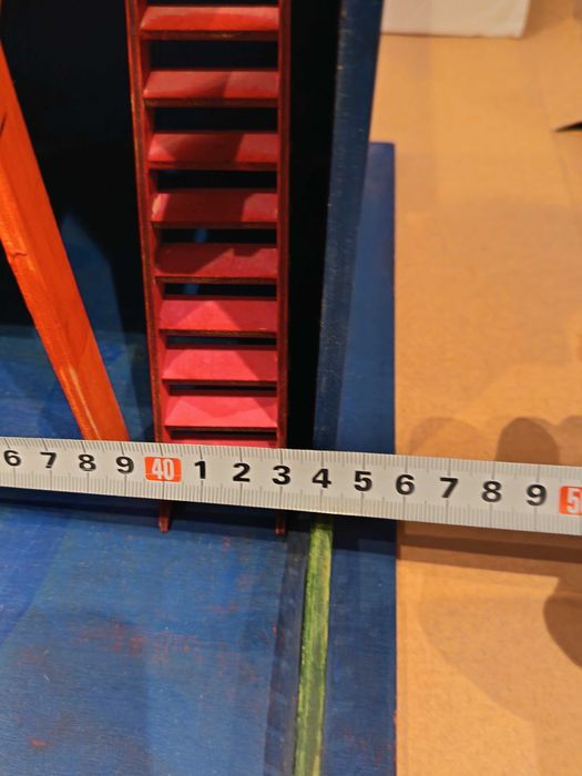 Две дървени къщи за кукли с обша цена - Намалена