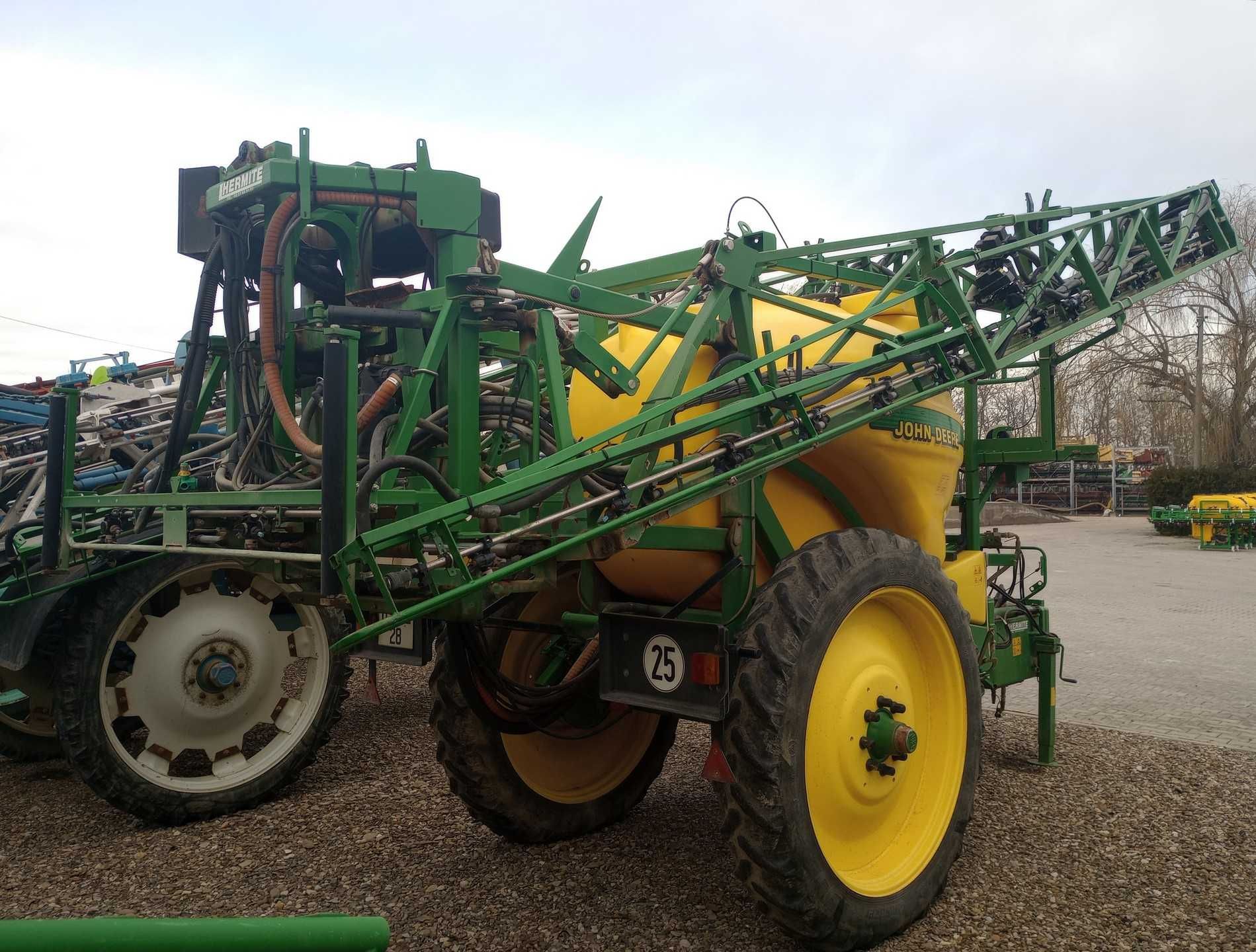 Instalatie erbicidat JOHN DEERE 832