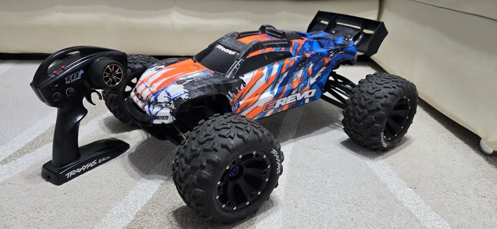 Automodel RC Traxxas E-Revo 2.0 6s