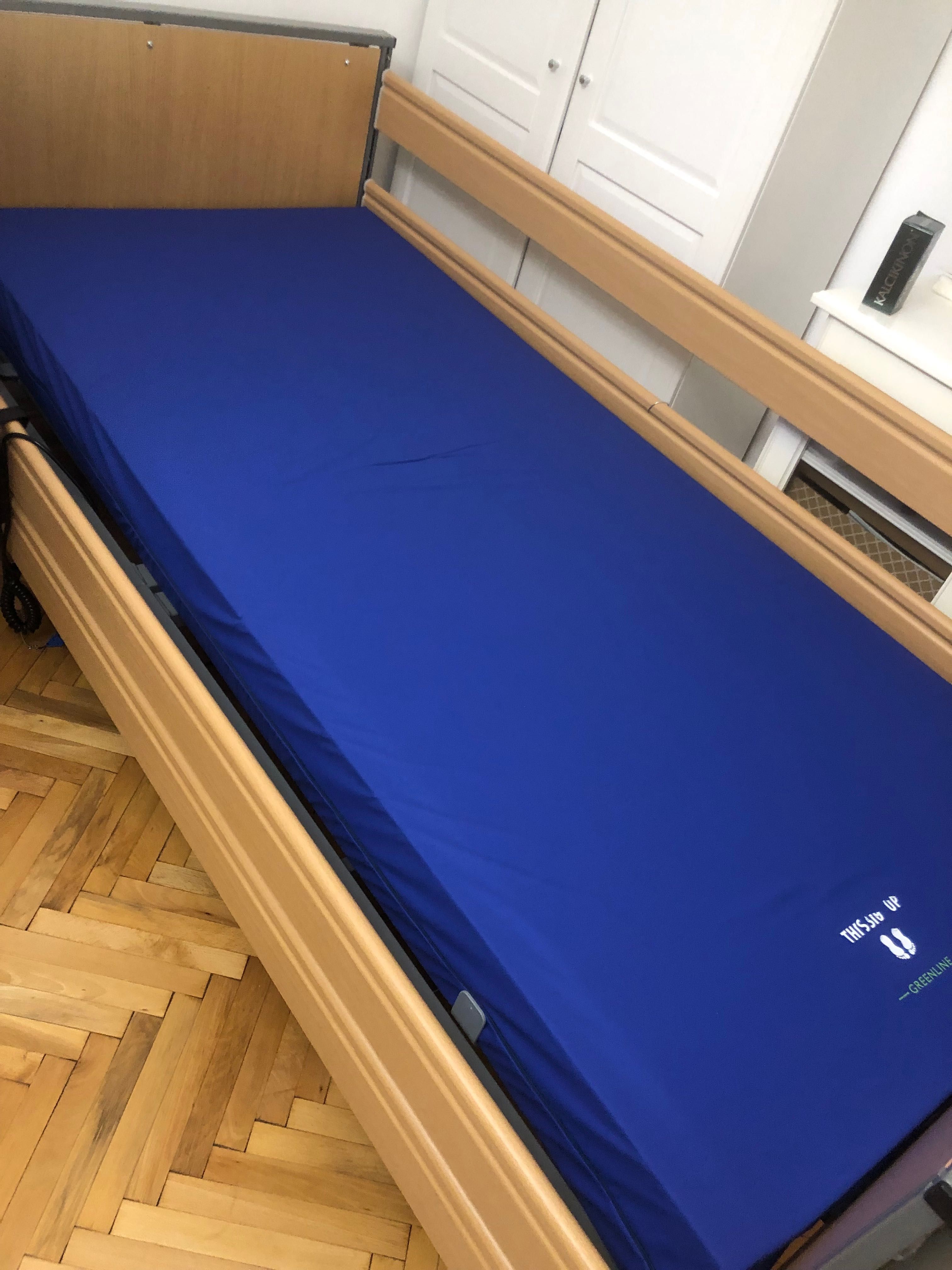 Матрак за болнично легло