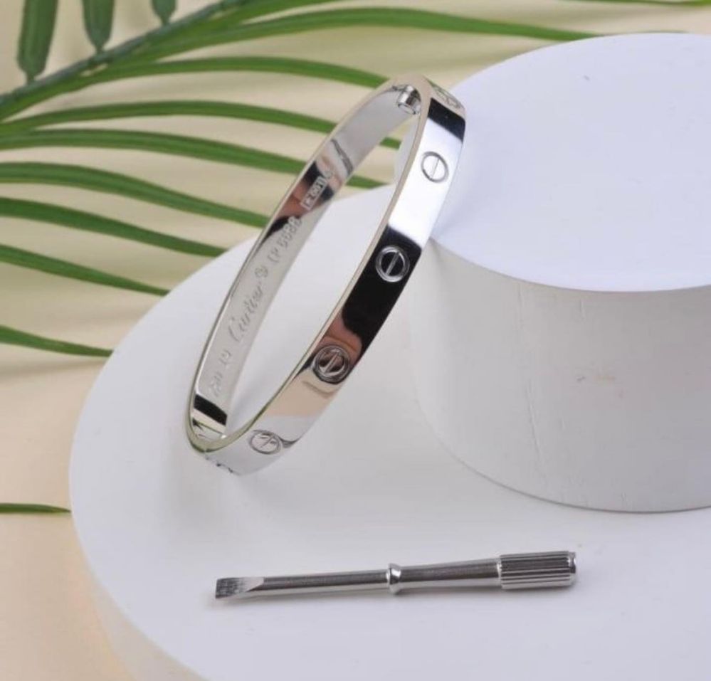 Brățară Cartier LOVE 16 White Gold 750