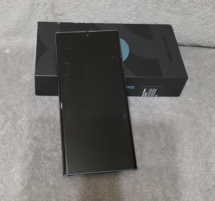 Telefon Samsung Galaxy S22 Ultra, Dual SIM, 12GB RAM, 256GB, 5G