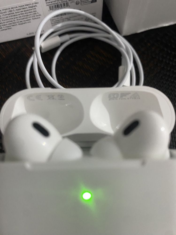 AirPods Pro 2, casti wireless, apple