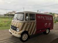 Macheta microbus epoca Mercedes 1970 1/43