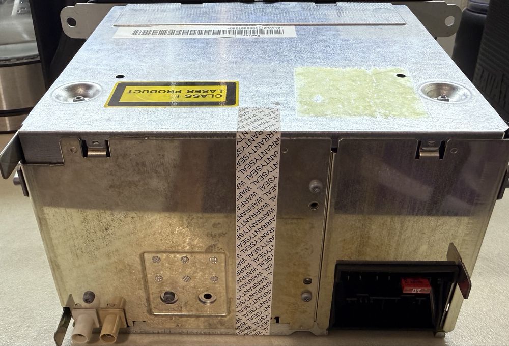 Оригинално радио за Голф 5