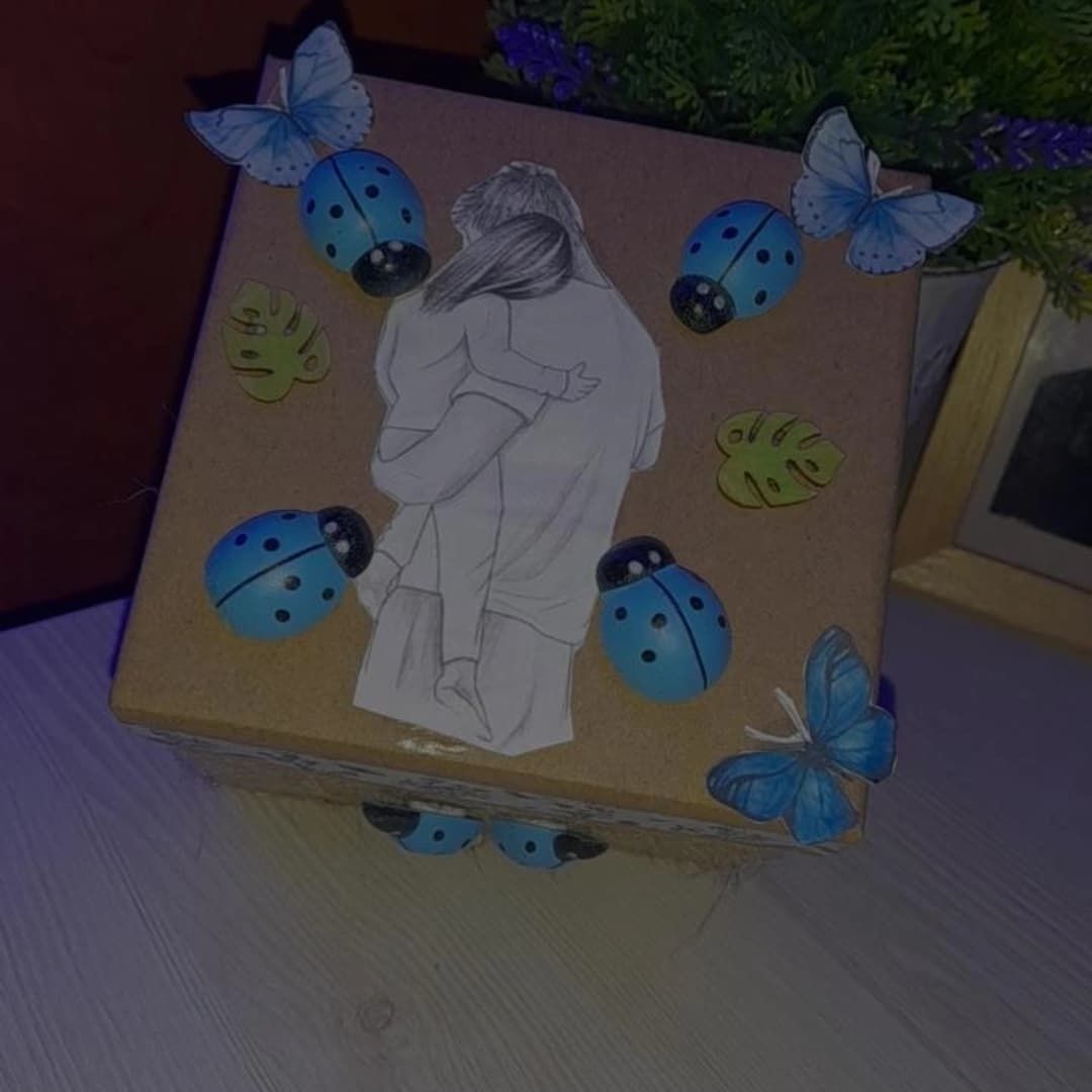 Cutii decorative pentru cadouri/ amintiri și iepurași  l