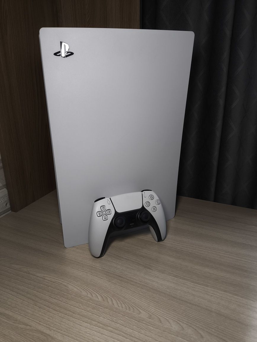 Продаю игровую консоль PS 5