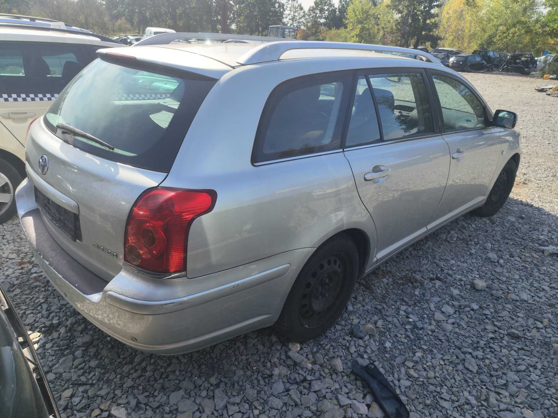 Toyota Avensis T25 бензин 1.8 на части