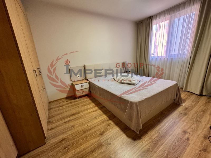Дава се под наем Двустаен апартамент в Варна, Бриз - 75 кв.м за 1020 € - Снимка #3