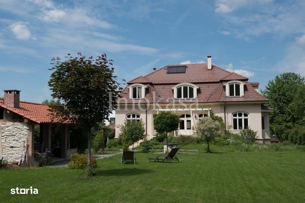 Vila exclusivista cu 7 camere si teren de 2040 mp ,  Padurea Dumbrava