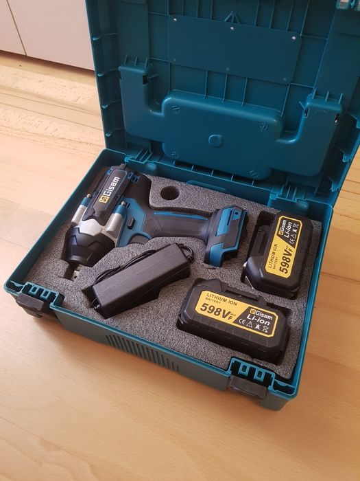 Мощен ударен гайковерт 1/2 1800Nm