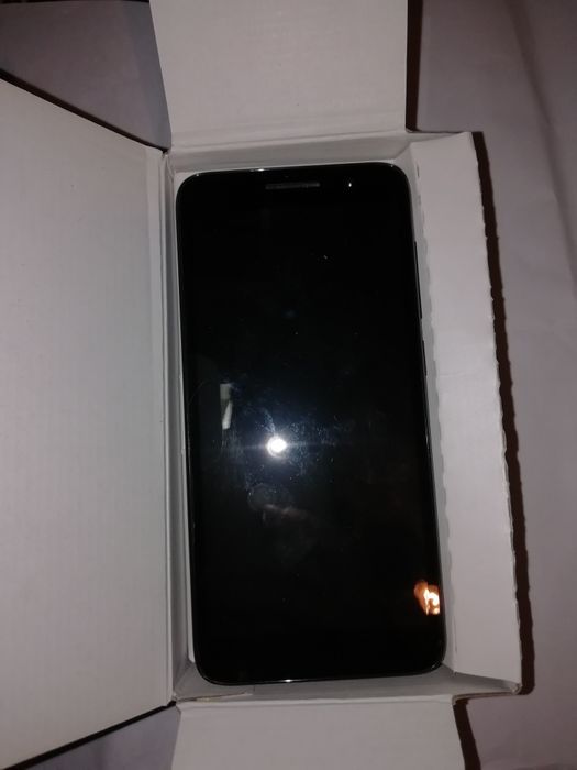 Alcatel 1 (8GB памет)