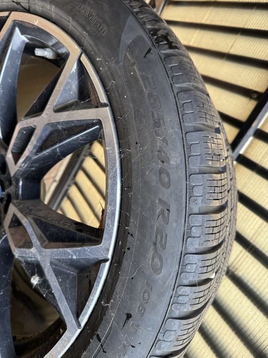 Set jante anvelope iarna bmw seria 7 G70