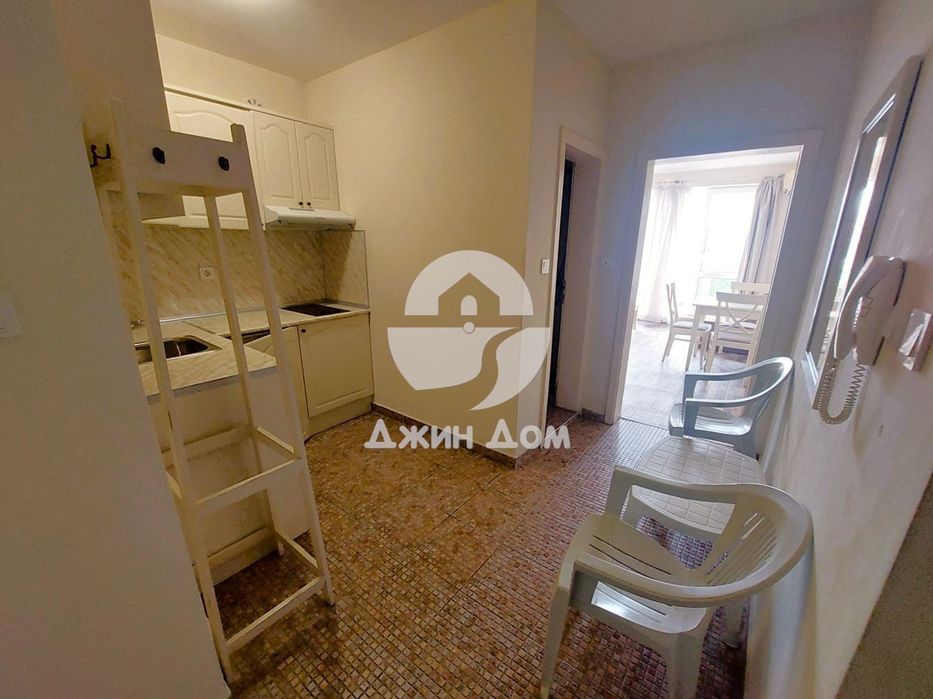 Продава се Двустаен апартамент в к.к. Слънчев бряг - 76 кв.м за 737 €/кв.м - Снимка #4