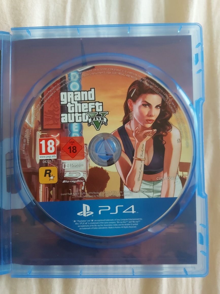 Игра за Плейстейшън 4 Grand Theft Auto V